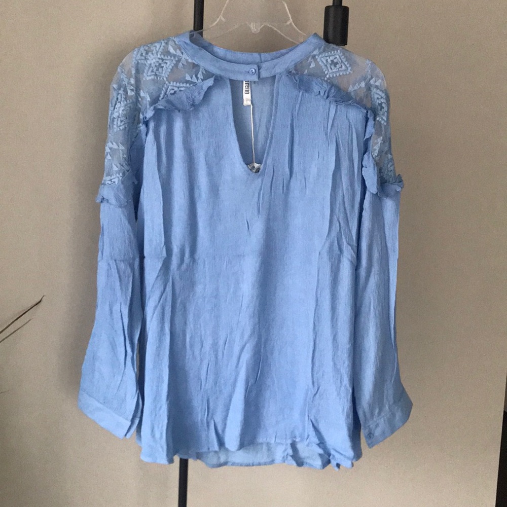 Bohemian Shoulder Lace Blouse